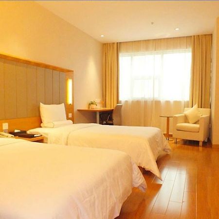 Ji Hotel Changsha Helong Stadium Екстериор снимка