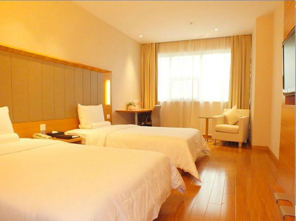 Ji Hotel Changsha Helong Stadium Екстериор снимка