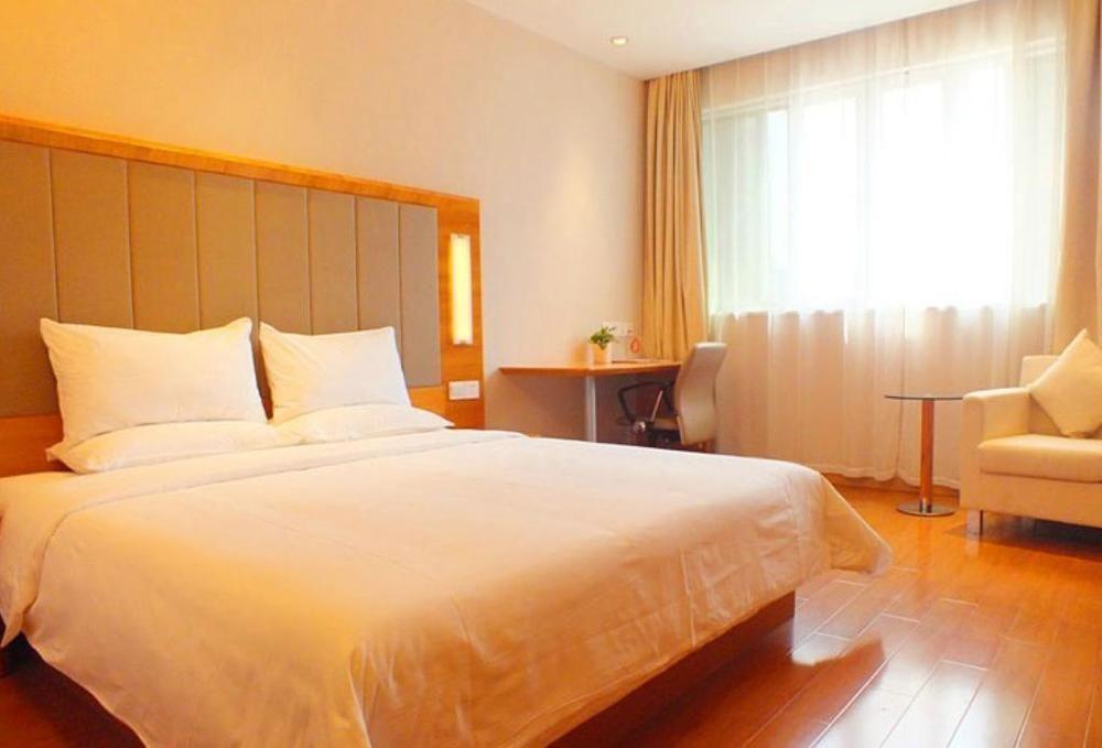 Ji Hotel Changsha Helong Stadium Екстериор снимка